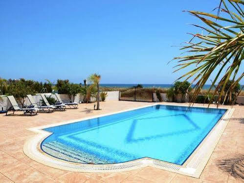 Sunrise Frontline Villas Sotira  Extérieur photo